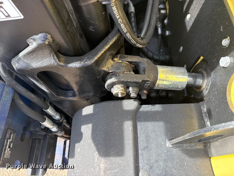 image for item EG2138 Hyster H60FT forklift