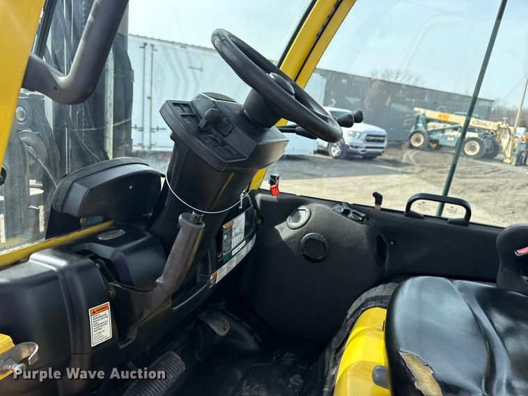 image for item EG2138 Hyster H60FT forklift