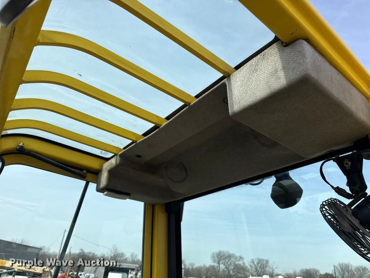 image for item EG2138 Hyster H60FT forklift