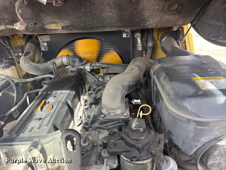 image for item EG2138 Hyster H60FT forklift