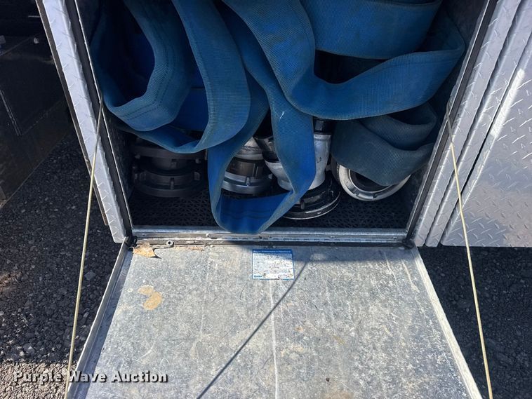 image for item EG2148 2013 Ford F750 Super Duty flatbed truck with PH and chlorine testing system