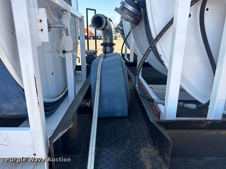 image for item EG2148 2013 Ford F750 Super Duty flatbed truck with PH and chlorine testing system