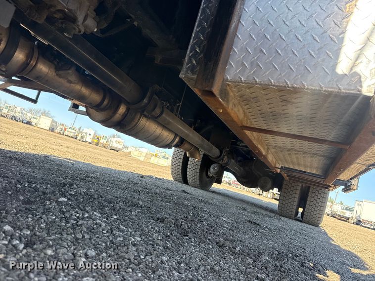 image for item EG2148 2013 Ford F750 Super Duty flatbed truck with PH and chlorine testing system