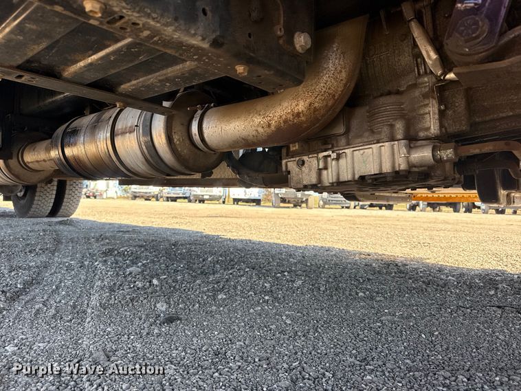 image for item EG2148 2013 Ford F750 Super Duty flatbed truck with PH and chlorine testing system