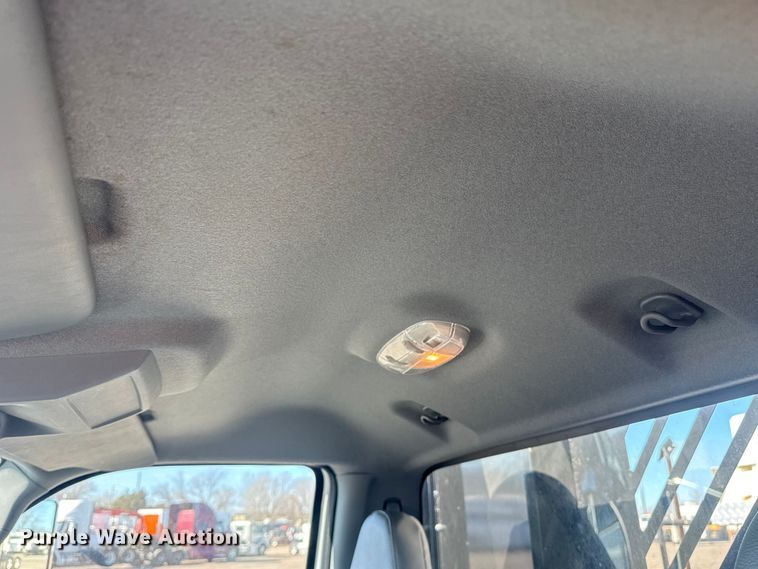 image for item EG2148 2013 Ford F750 Super Duty flatbed truck with PH and chlorine testing system