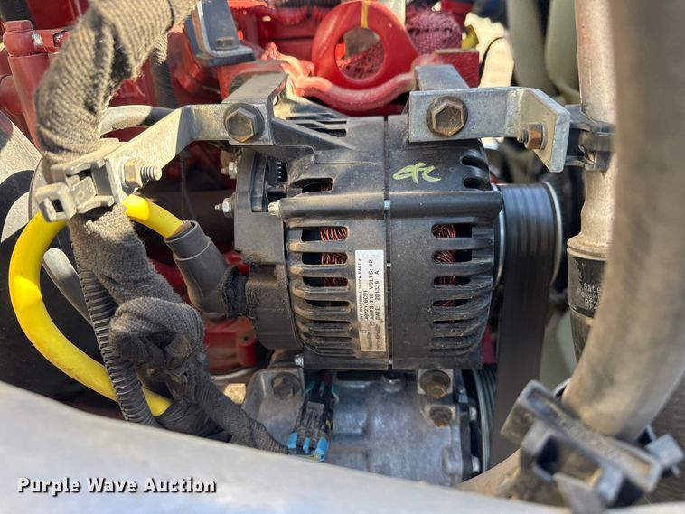 image for item EG2148 2013 Ford F750 Super Duty flatbed truck with PH and chlorine testing system