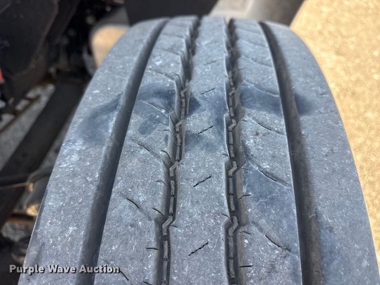 image for item EG2148 2013 Ford F750 Super Duty flatbed truck with PH and chlorine testing system