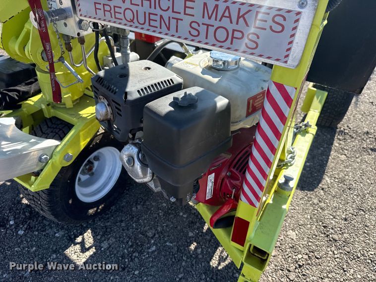 image for item EG2148 2013 Ford F750 Super Duty flatbed truck with PH and chlorine testing system