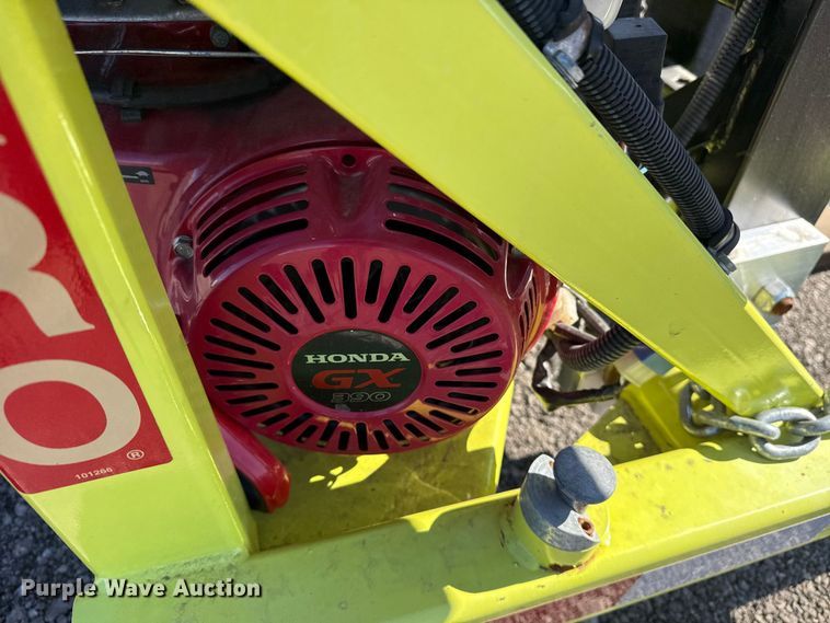 image for item EG2148 2013 Ford F750 Super Duty flatbed truck with PH and chlorine testing system