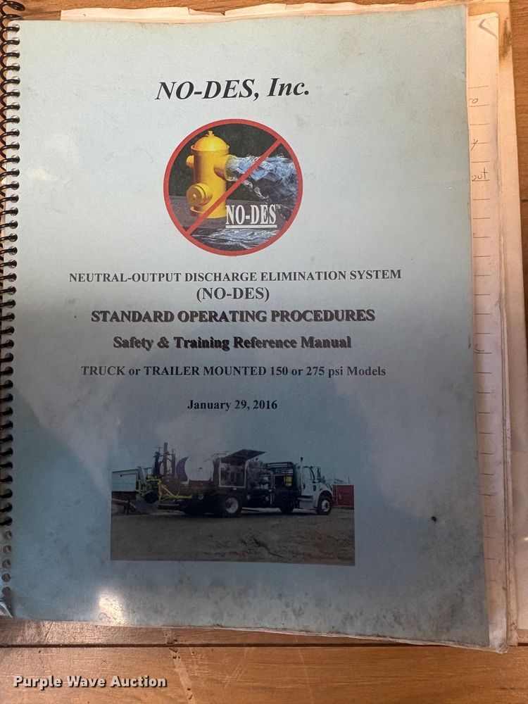 image for item EG2148 2013 Ford F750 Super Duty flatbed truck with PH and chlorine testing system