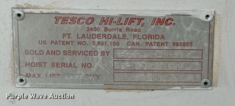 image for item EG2250 1997 Ford F700 scissor lift truck