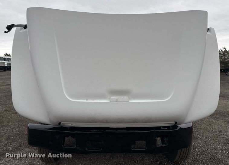 image for item EG2250 1997 Ford F700 scissor lift truck