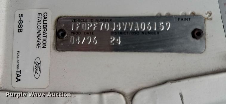 image for item EG2250 1997 Ford F700 scissor lift truck