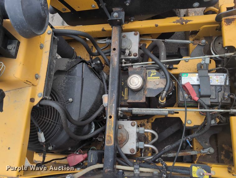 image for item EG2705 Hustler Super Z ZTR lawn mower