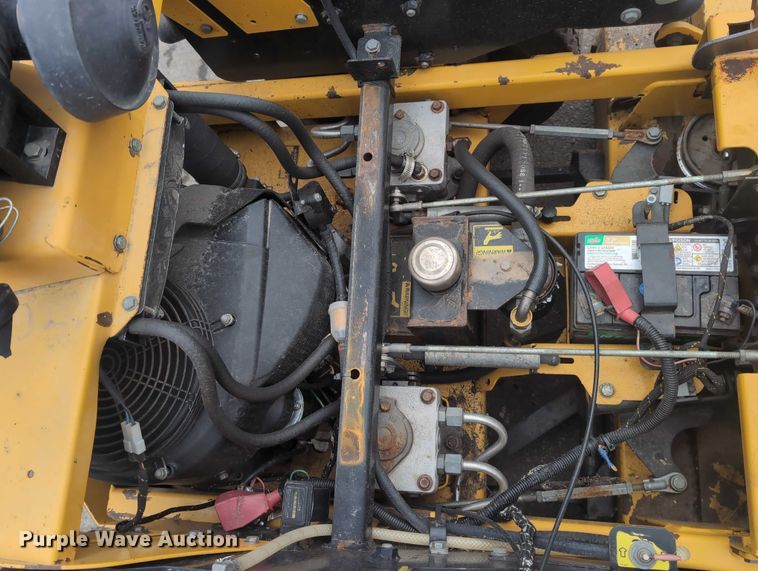 image for item EG2705 Hustler Super Z ZTR lawn mower