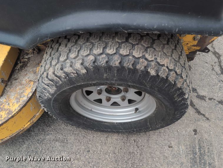 image for item EG2705 Hustler Super Z ZTR lawn mower