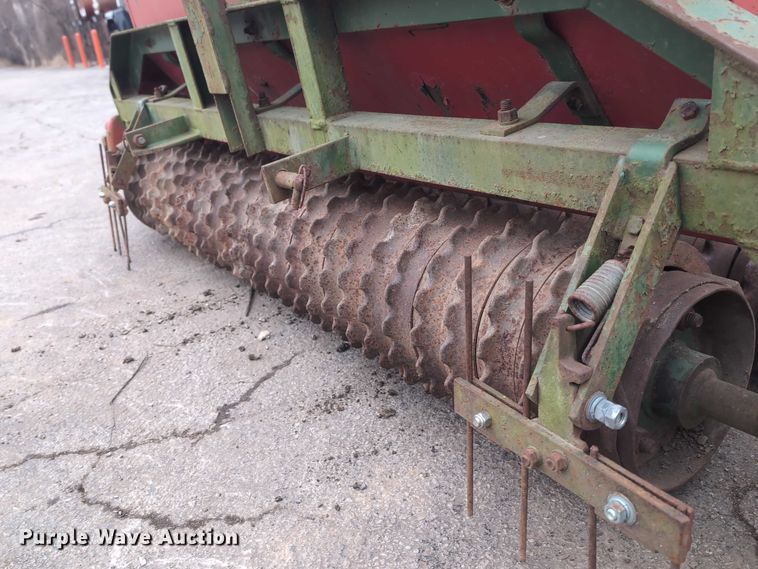 image for item EG2716 Brillion GLP-643 seeder