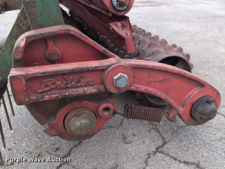 image for item EG2716 Brillion GLP-643 seeder