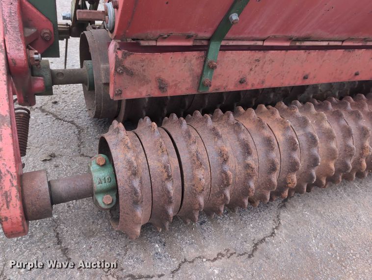 image for item EG2716 Brillion GLP-643 seeder