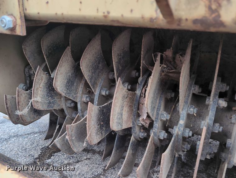 image for item EG2717 Land Pride OS1548 seeder