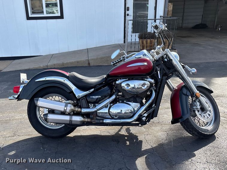 image for item EJ7801 2001 Suzuki Intruder motorcycle