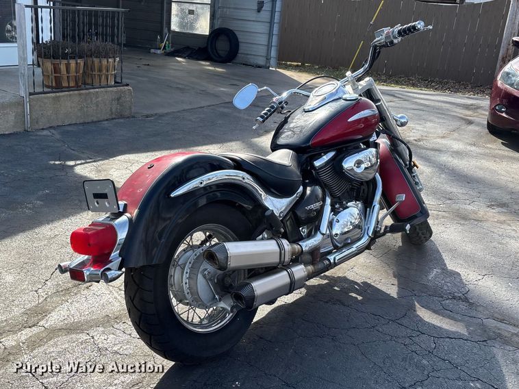 image for item EJ7801 2001 Suzuki Intruder motorcycle