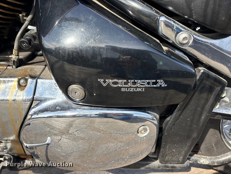 image for item EJ7801 2001 Suzuki Intruder motorcycle