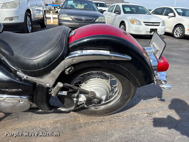 image for item EJ7801 2001 Suzuki Intruder motorcycle