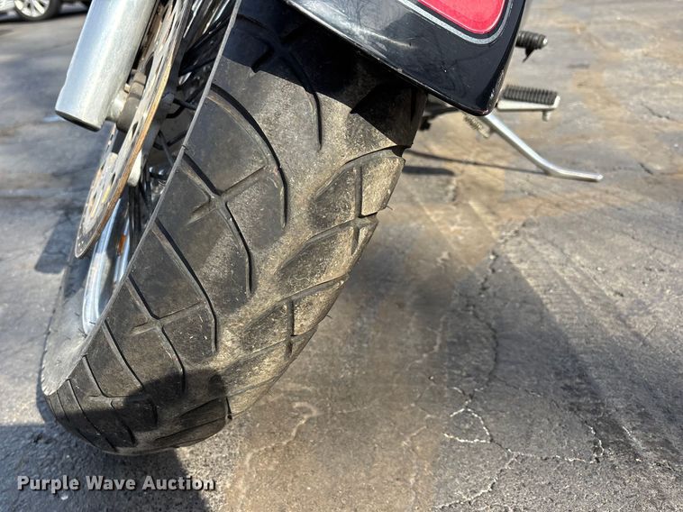 image for item EJ7801 2001 Suzuki Intruder motorcycle