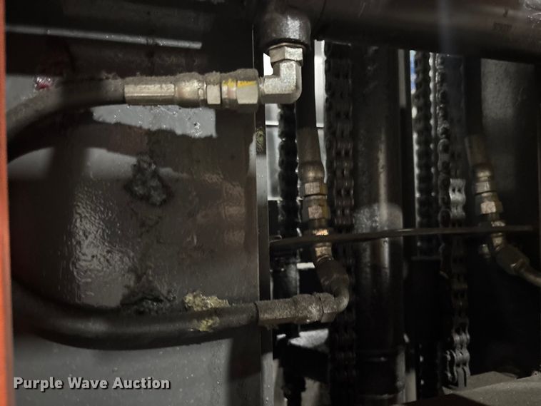 image for item EM5047 2016 UniCarriers CFS40 forklift