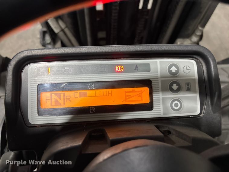 image for item EM5047 2016 UniCarriers CFS40 forklift