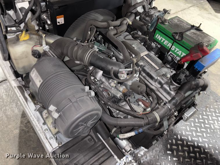 image for item EM5047 2016 UniCarriers CFS40 forklift