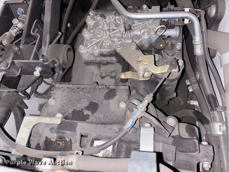 image for item EM5047 2016 UniCarriers CFS40 forklift