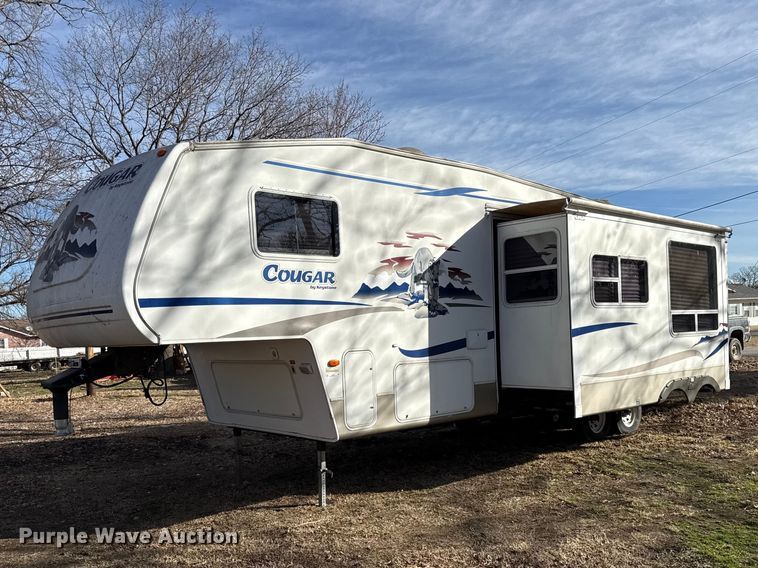 image for item EN0302 2006 Keystone Cougar camper