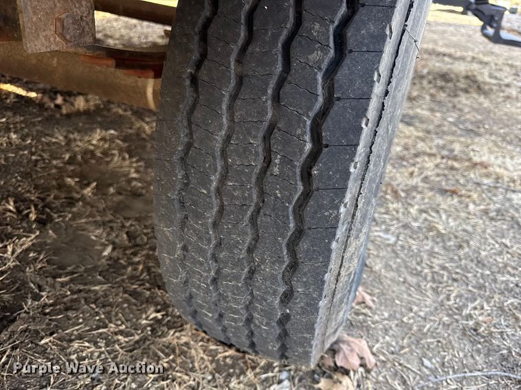 image for item EN0302 2006 Keystone Cougar camper