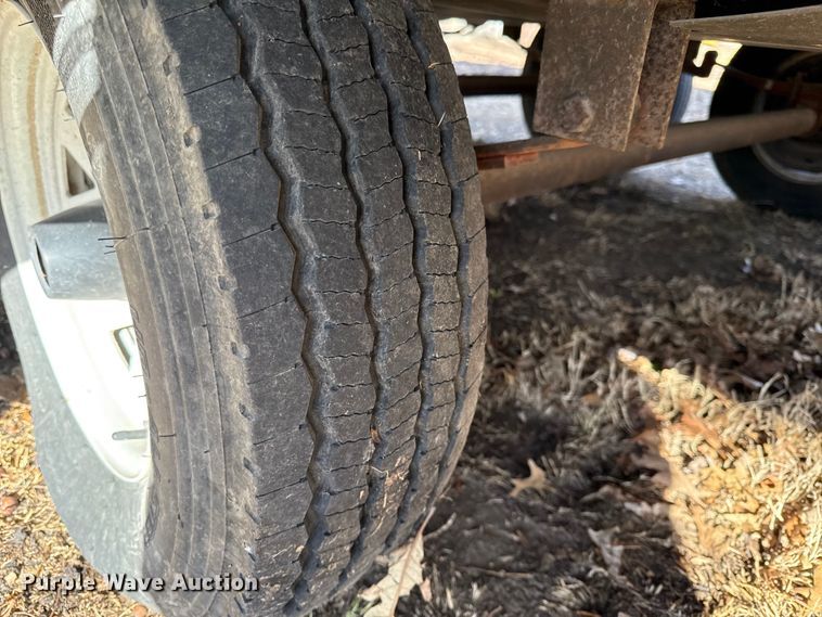 image for item EN0302 2006 Keystone Cougar camper