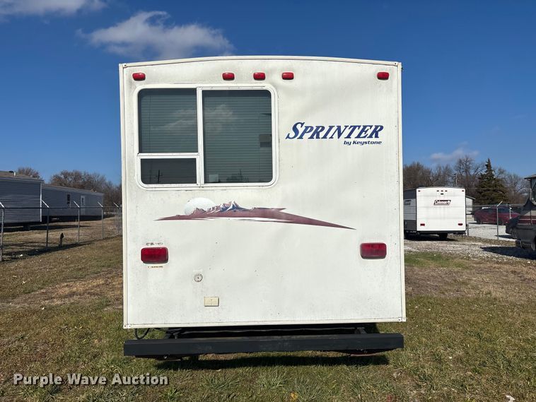 image for item EN5934 2007 Sprinter camper