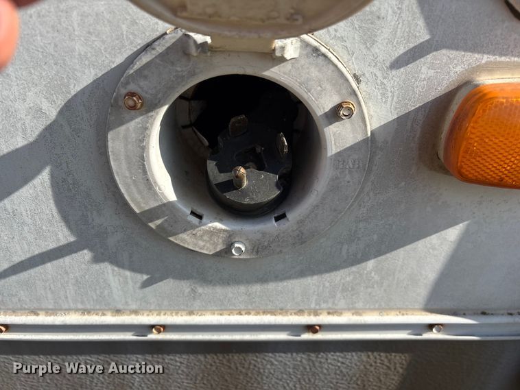 image for item EN5934 2007 Sprinter camper