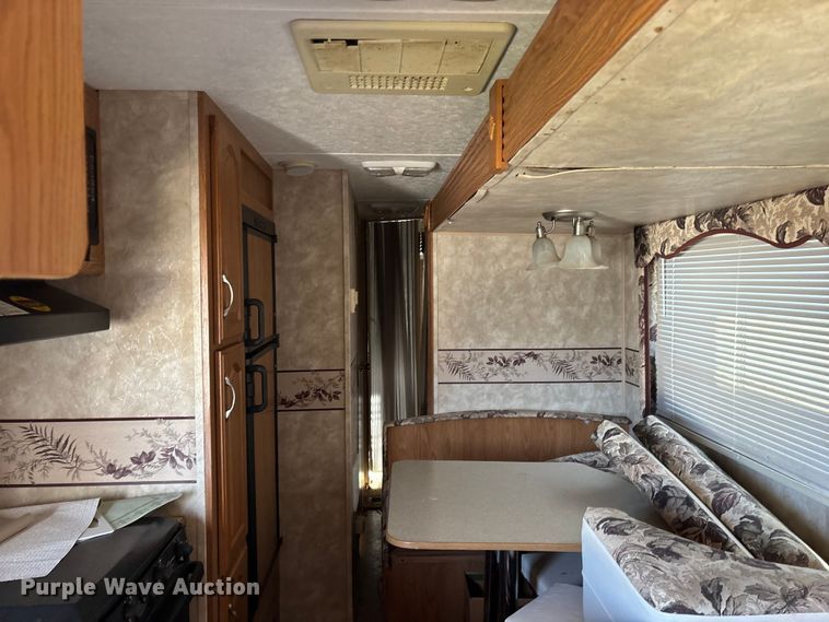 image for item EN5934 2007 Sprinter camper