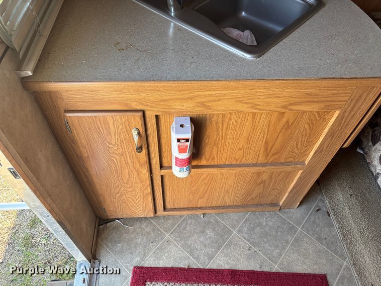 image for item EN5934 2007 Sprinter camper