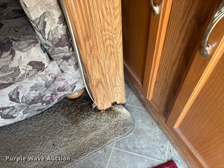 image for item EN5934 2007 Sprinter camper