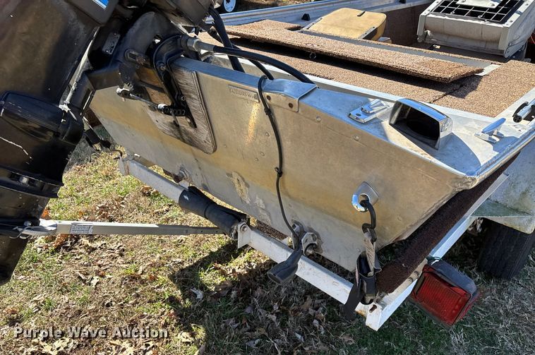 image for item EN5971 1980 Bass Tracker III boat