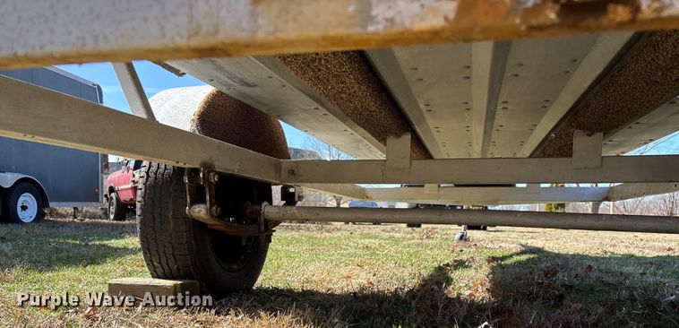 image for item EN5971 1980 Bass Tracker III boat