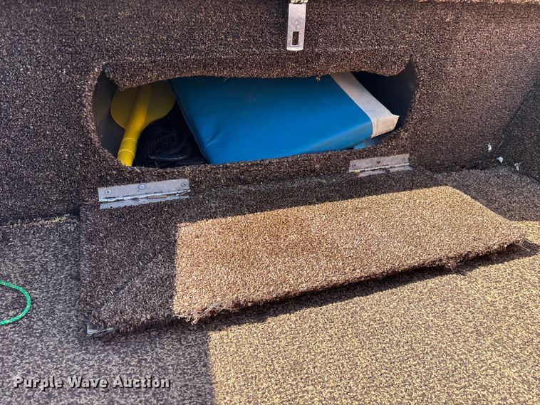 image for item EN5971 1980 Bass Tracker III boat