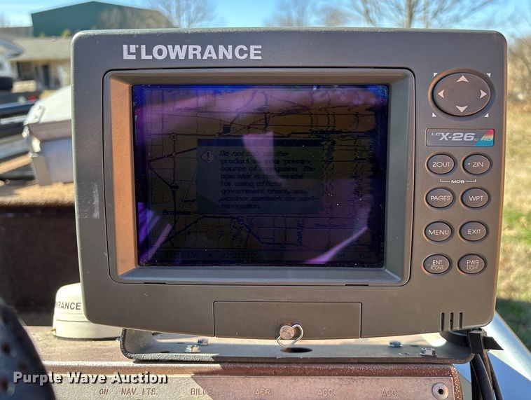 image for item EN5971 1980 Bass Tracker III boat