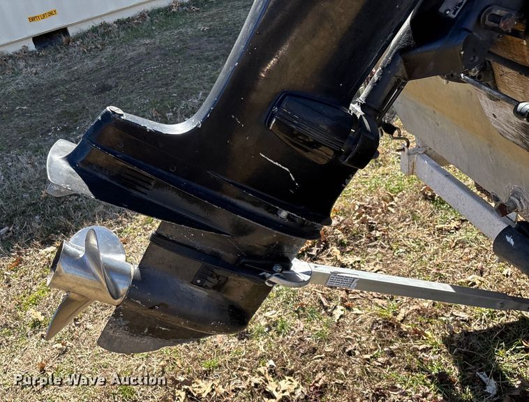 image for item EN5971 1980 Bass Tracker III boat