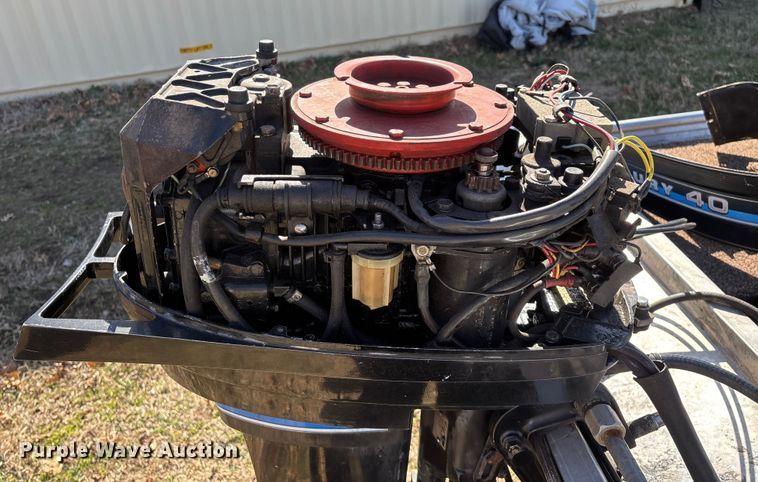 image for item EN5971 1980 Bass Tracker III boat