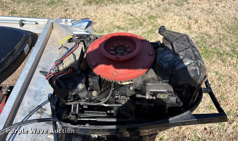 image for item EN5971 1980 Bass Tracker III boat