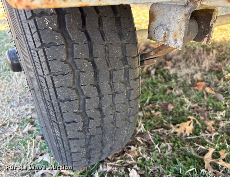 image for item EN5971 1980 Bass Tracker III boat