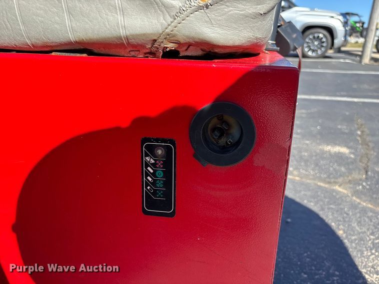 image for item EN5981 Columbia EU4-S-48 golf cart